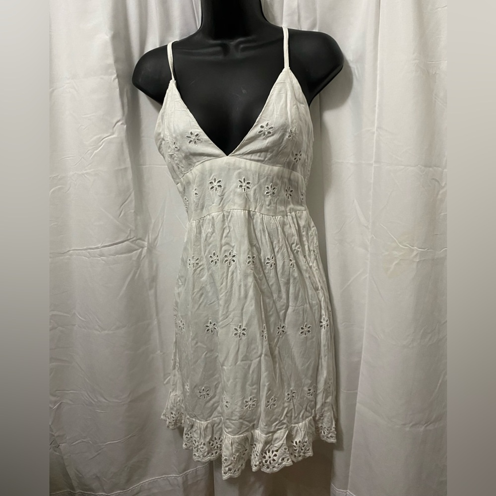 Jessica Simpson Medium White Dress NWT